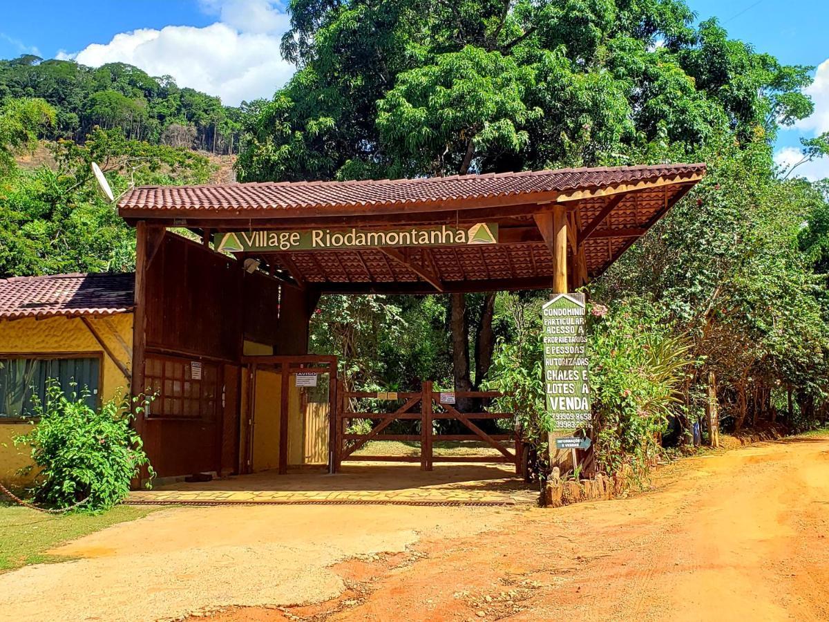Domingos Martins A Sua Casa Nas Margens Do Rio Villa Esterno foto